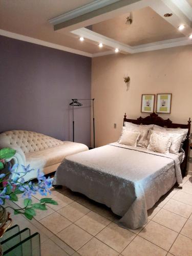 Luz do Sol Pousada 700m Praia do Peró in Cabo Frio, Brasil