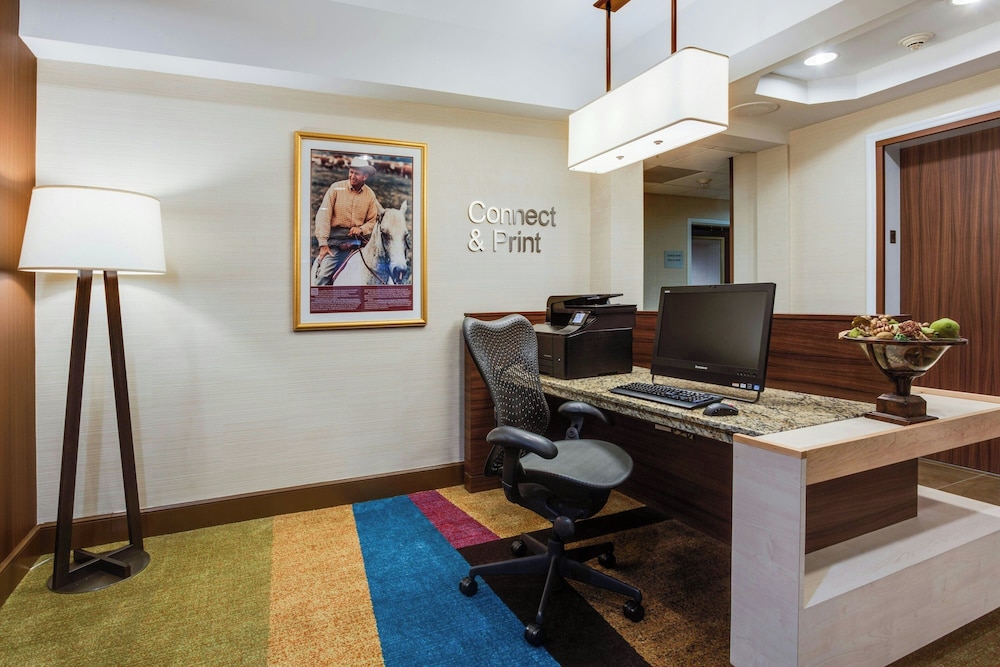 Fairfield Inn & Suites Jacksonville Airport - photo 21