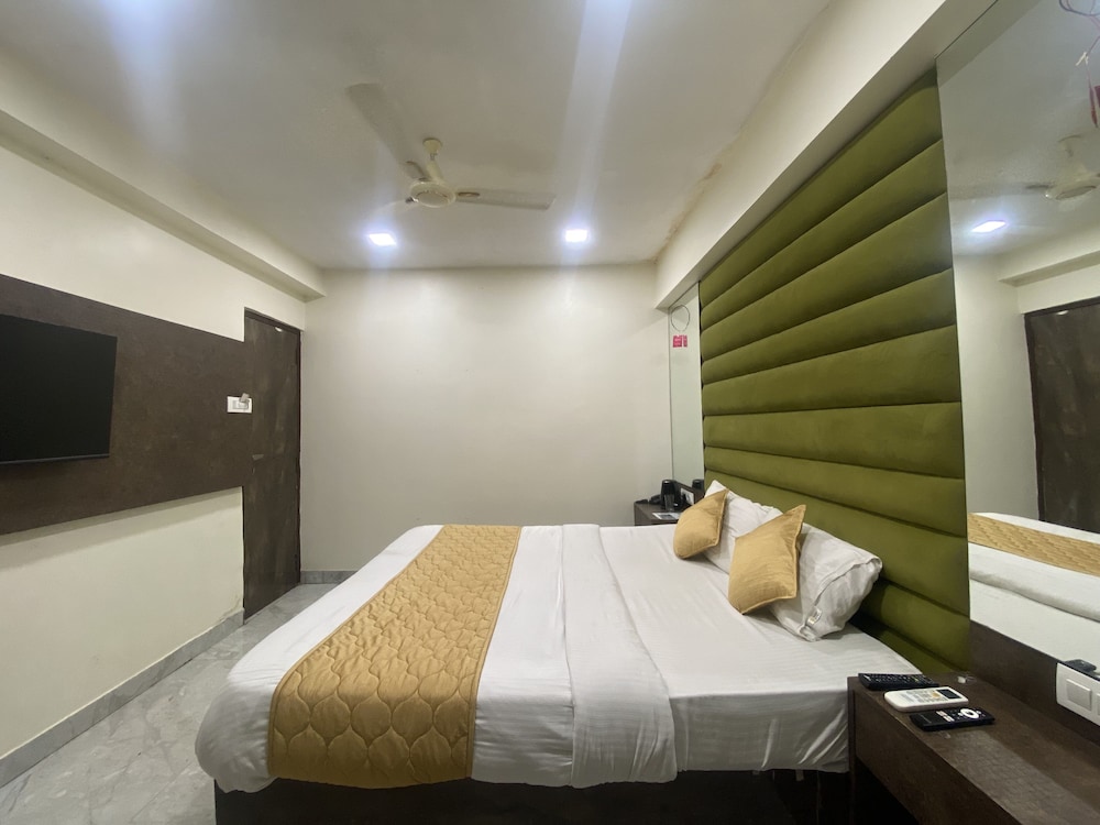 Hotel B Town — Mumbai — photo 5