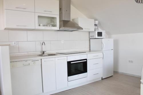 Apartments Villa Milna 1 — 4-Star Luxury Hotel in Budva, Montenegro