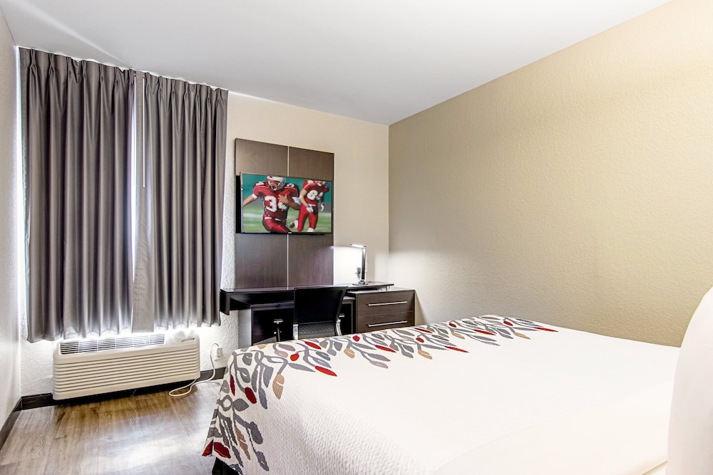 Red Roof Inn Locust Grove - photo 6