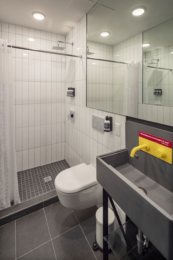 Artel Hotel in Brooklyn, United States