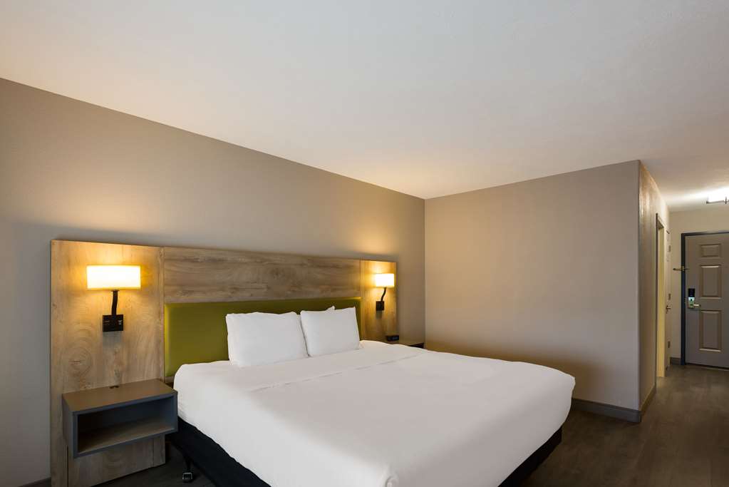 Country Inn & Suites by Radisson Marion IL - photo 10