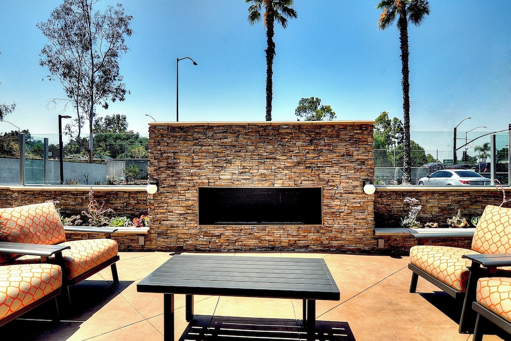 Fairfield Inn & Suites Los Angeles Rosemead - photo 42