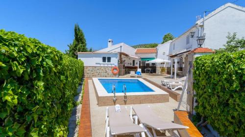 Casa La Canada Villanueva de Algaidas by Ruralidays — 4-Star Luxury Hotel in Villanueva De Algaidas, Spain