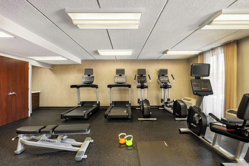 Courtyard by Marriott Atlanta Northlake - photo 26