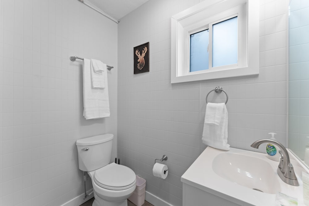 Silver Cove Resort on Table Rock Unit 1 - photo 8
