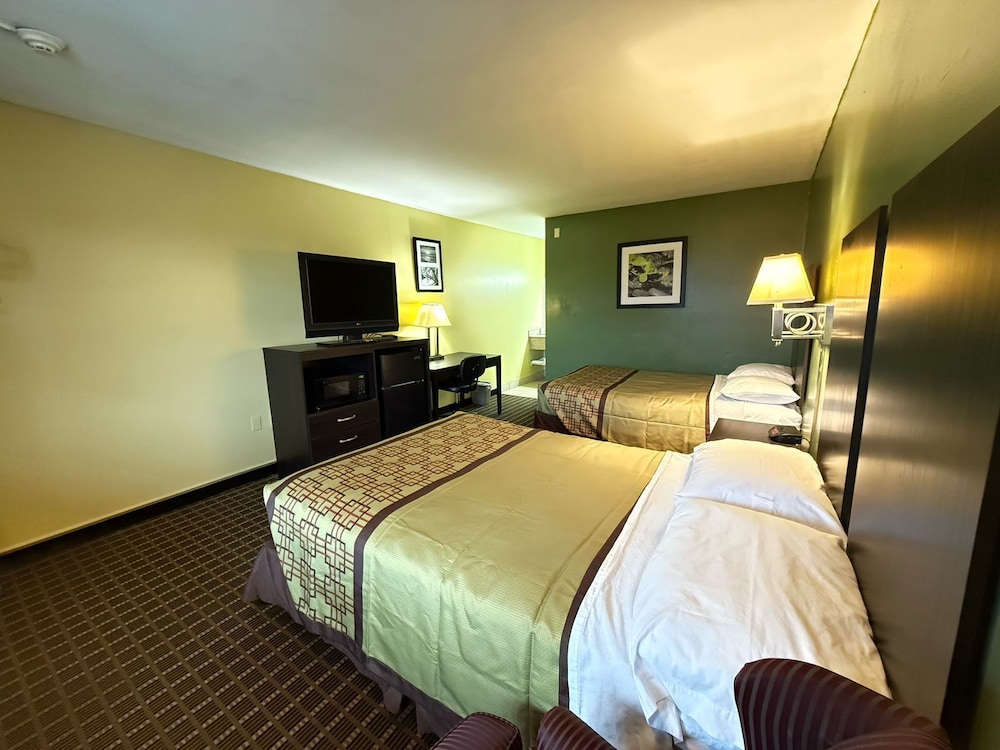 Relax Inn - photo 10