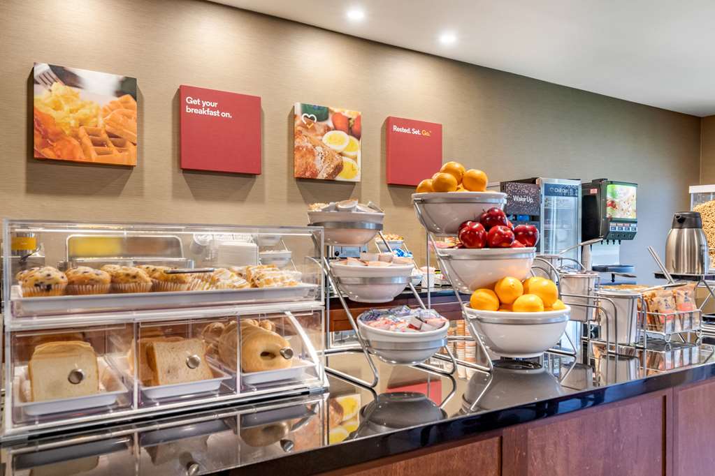 Comfort Suites Stone Oak - photo 30