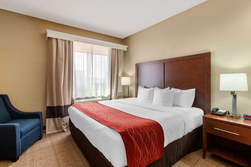 Comfort Inn & Suites Page at Lake Powell - photo 34