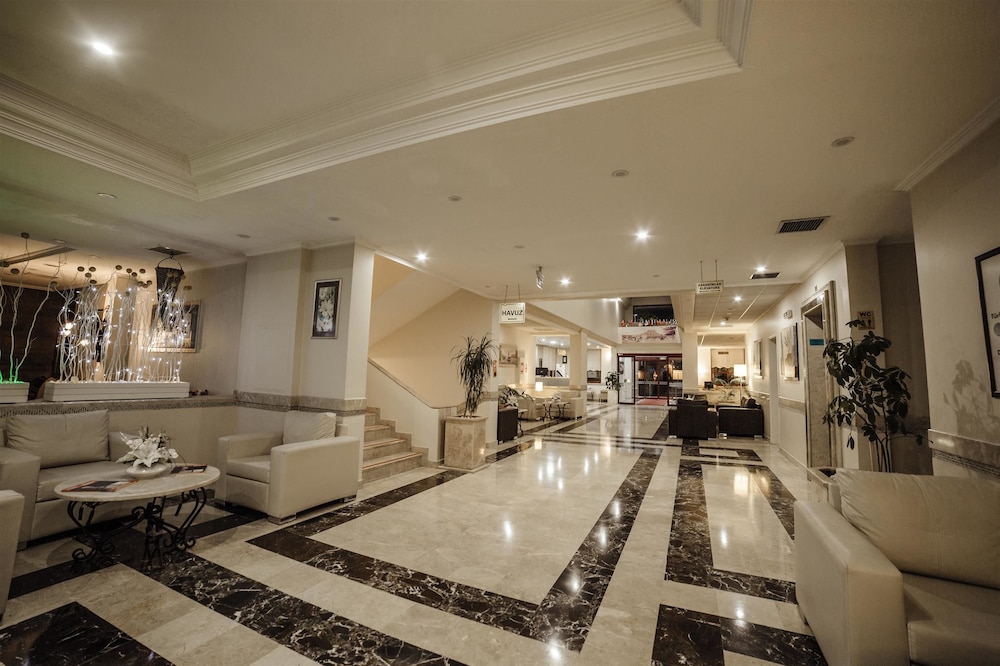 Patalya Lakeside Resort Hotel Golbasi — 4-Star Luxury Hotel in Ankara, Turkey
