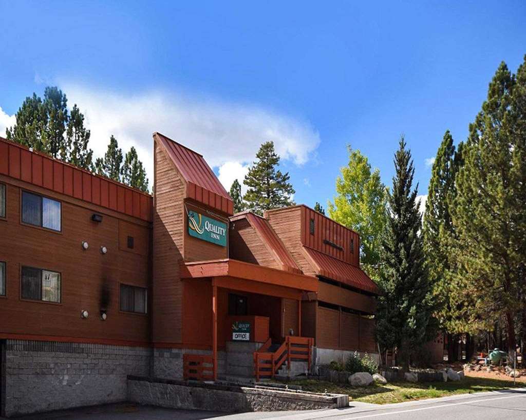 Quality Inn Near Mammoth Mountain Ski Resort in Mammoth Lakes, United States