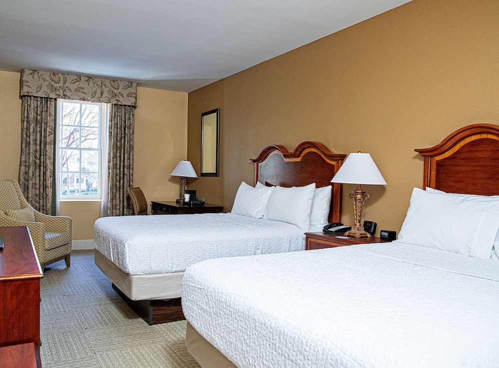 Hampton Inn Charleston Historic District - photo 7