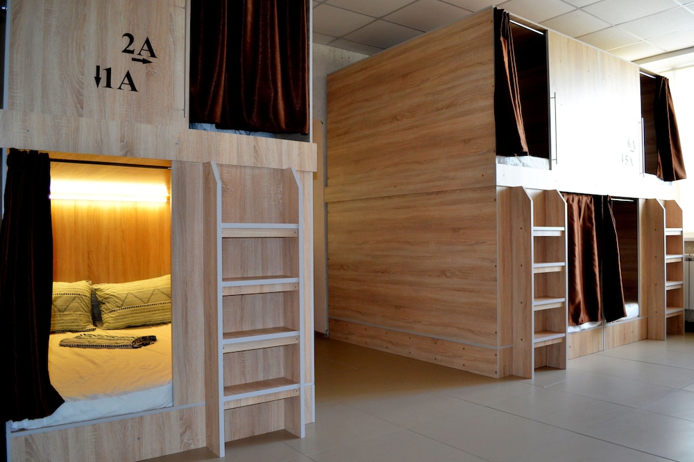 Capsule Hotel Tolmachevo — hotel in Ob'