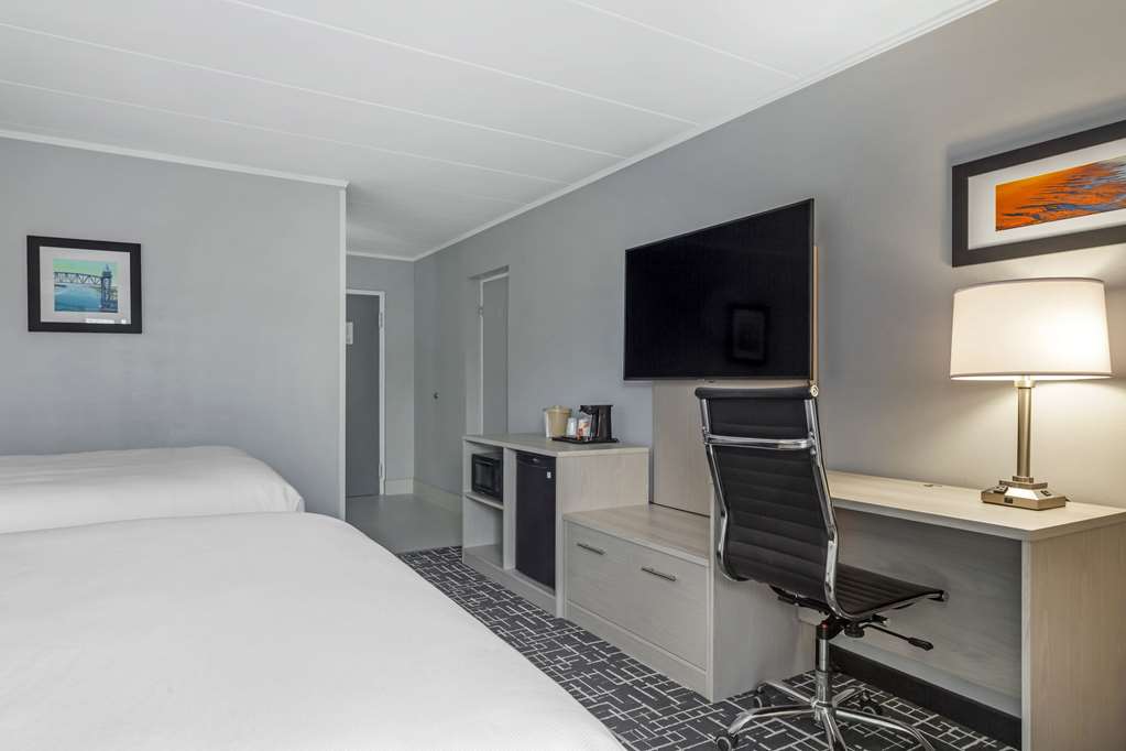 Comfort Inn Hyannis Cape Cod - photo 20