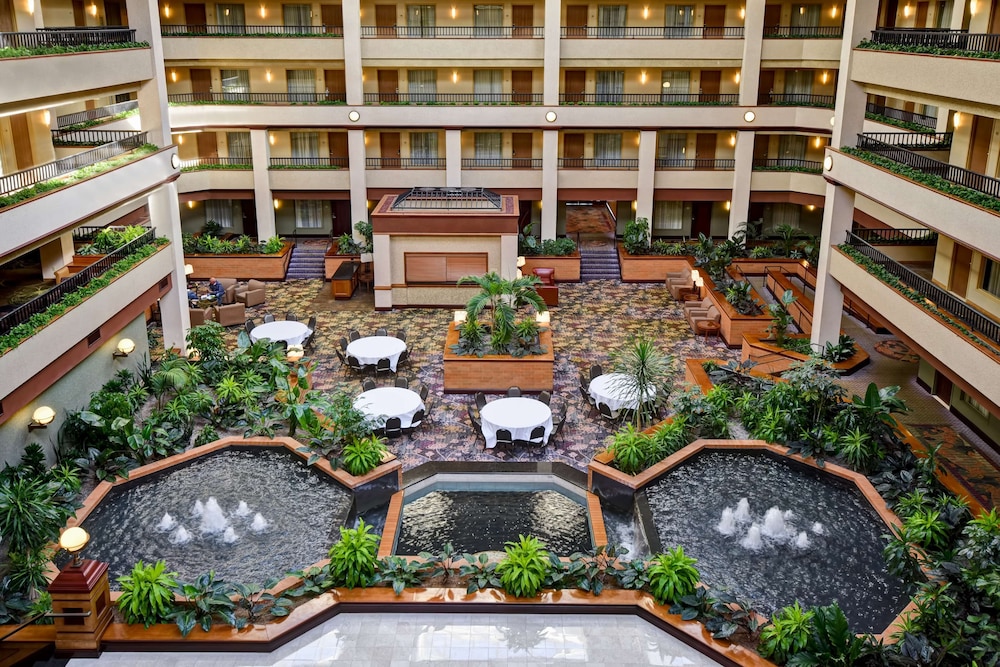 Embassy Suites by Hilton Lexington UK Coldstream - photo 50