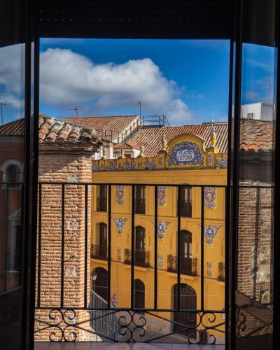 IncreA ble Duplex luminoso plaza del Aymto. — 4-Star Luxury Hotel in Talavera De La Reina, Spain