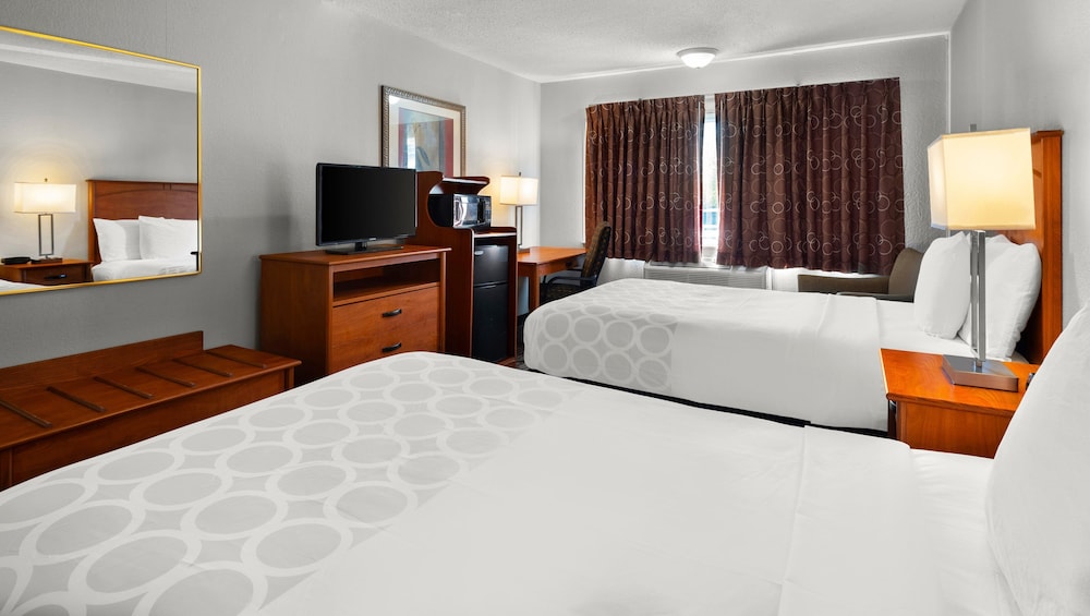 Magnuson Hotel Detroit Airport - photo 25