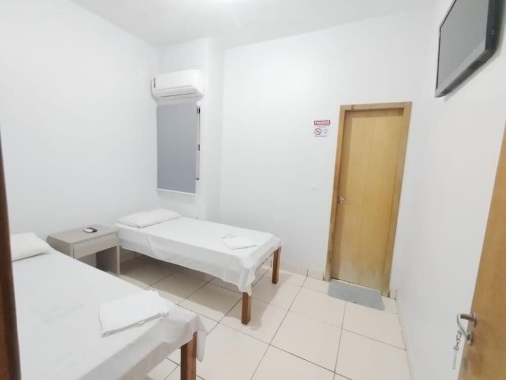 Hotel Oliveira 44 in Goiania, Brasil