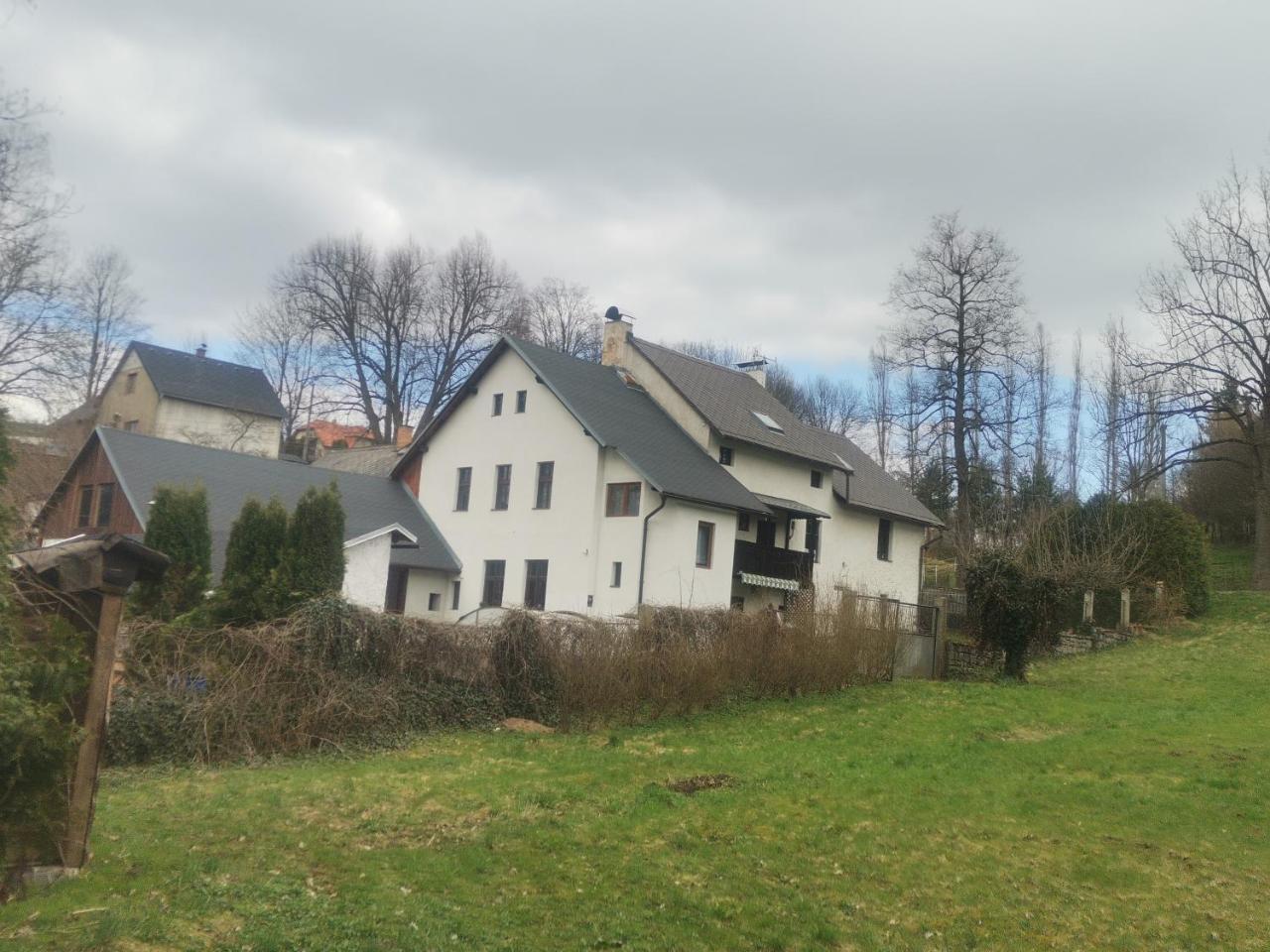 Chalupa U Potoka — hotel in Svetla Nad Sazavou