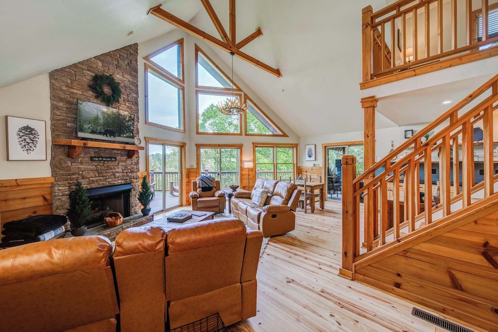 Four Bear Hideaway Coosawattee River Resort - photo 18