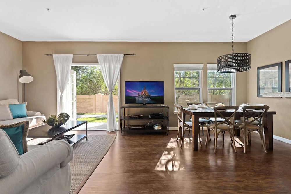 Cozy Decor 4BR at West Lucaya Resort WL8972 - photo 8