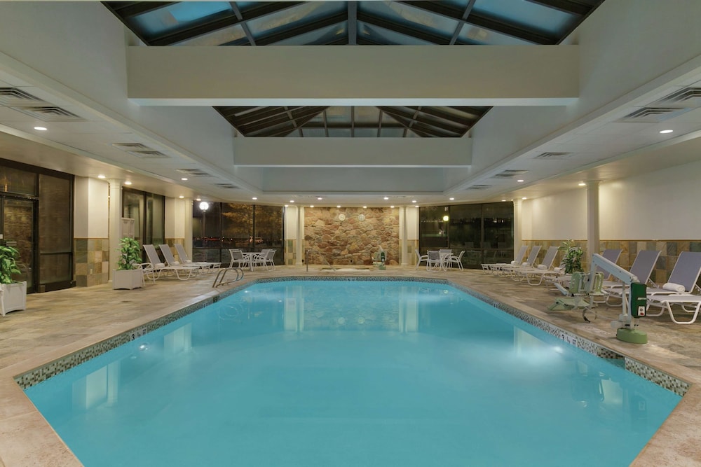 Hotel Woodcliff Lake - photo 10