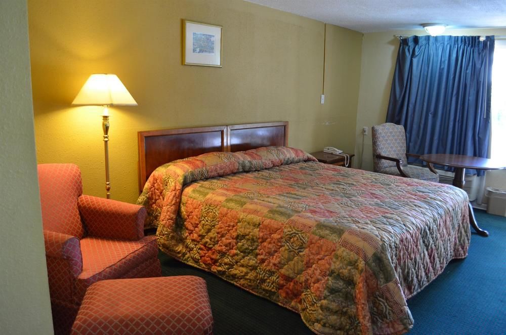 Liberty Inn Motel - photo 4