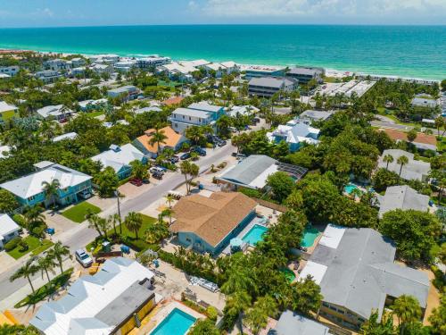 Native Sun in Holmes Beach, United States