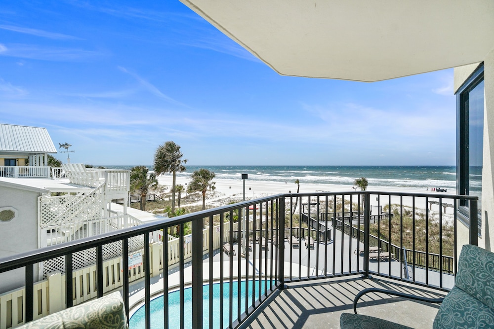 Sunbird Beach Resort By PHG - photo 11