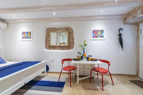 Apartment Neva