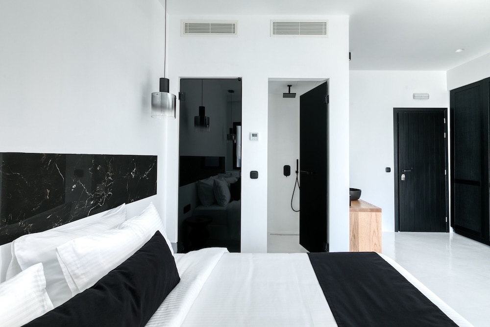 Tagoo Black — Mykonos — photo 4