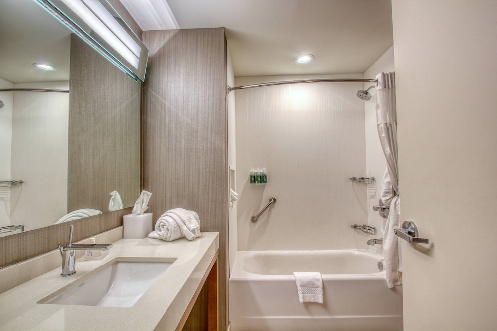 Courtyard by Marriott Fargo - photo 27