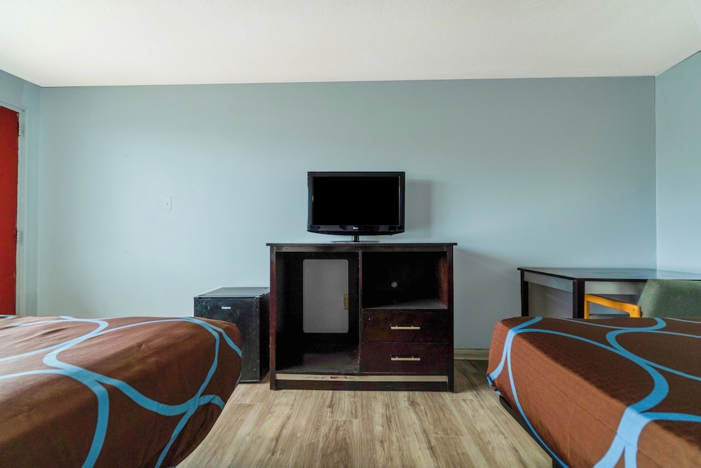 Lamplighter Inn By OYO Independence - photo 64