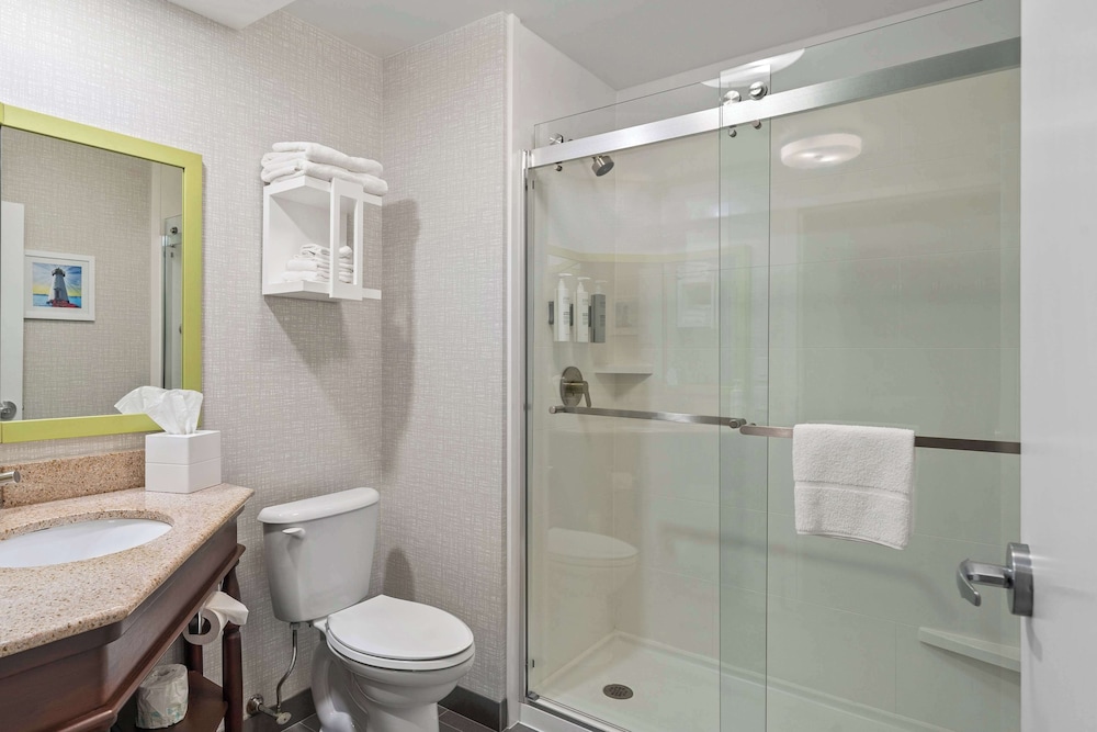 Hampton Inn by Hilton New Bedford Fairhaven - photo 37