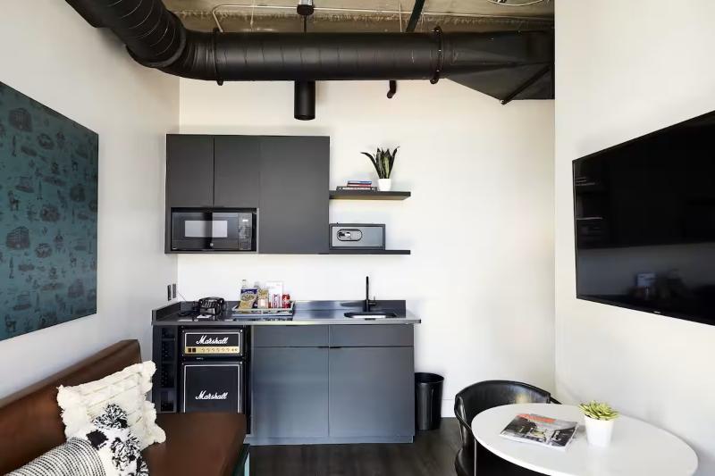FieldHouse Jones Hotel Nashville - photo 37