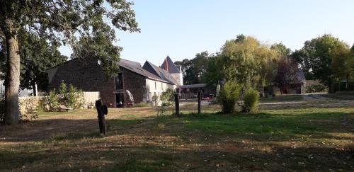 Au Fabuleux Festin — hotel in La Possonniere