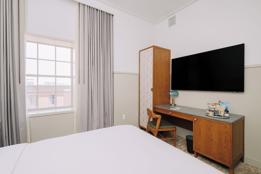 Hotel Heron Alexandria Old Town Curio Collection by Hilton - photo 41