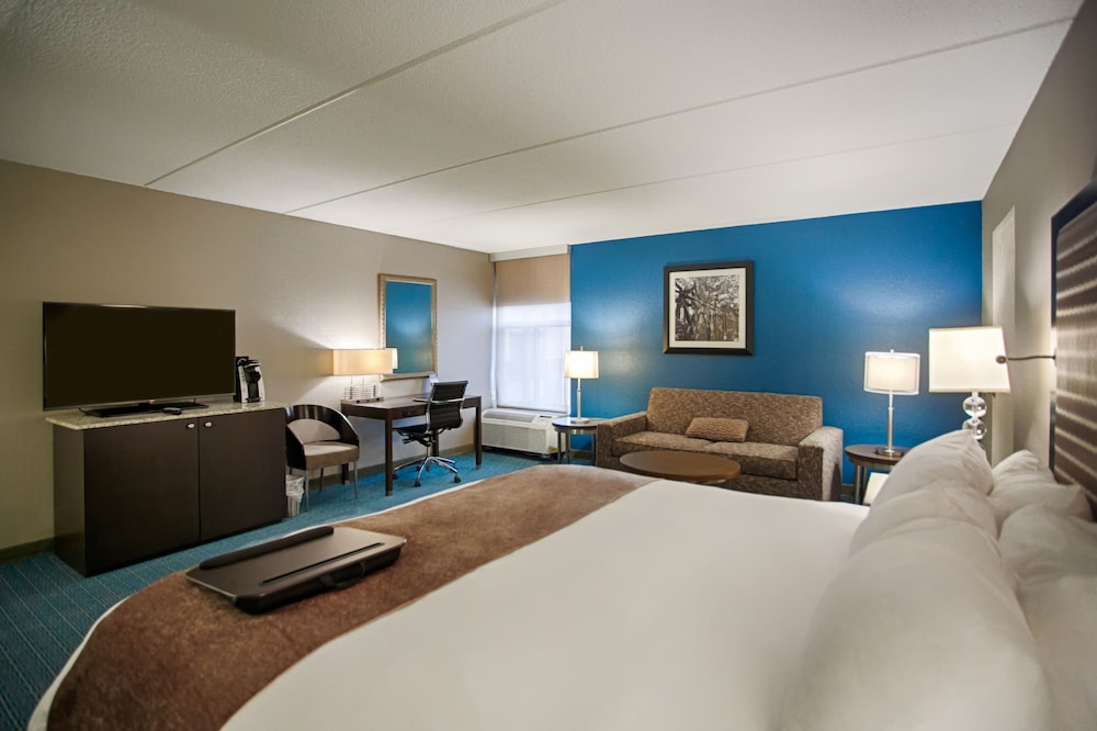 DoubleTree by Hilton Roseville Minneapolis - photo 18