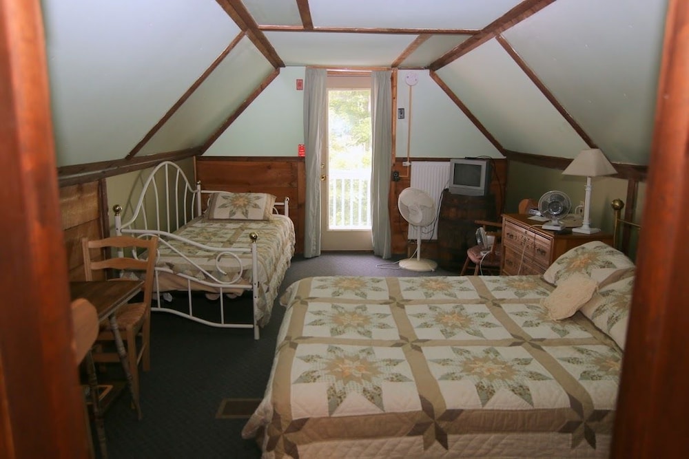 Salt Ash Inn - photo 39