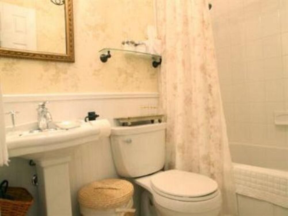 The Shearwater Inn - photo 32