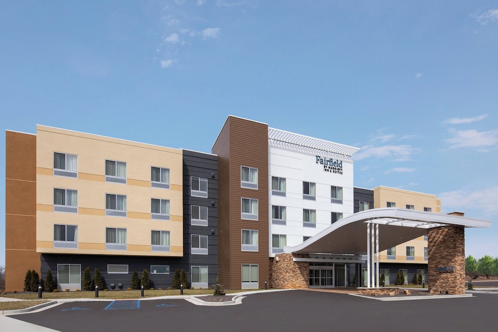 Fairfield Inn Suites By Marriott Poplar Bluff — Poplar Bluff