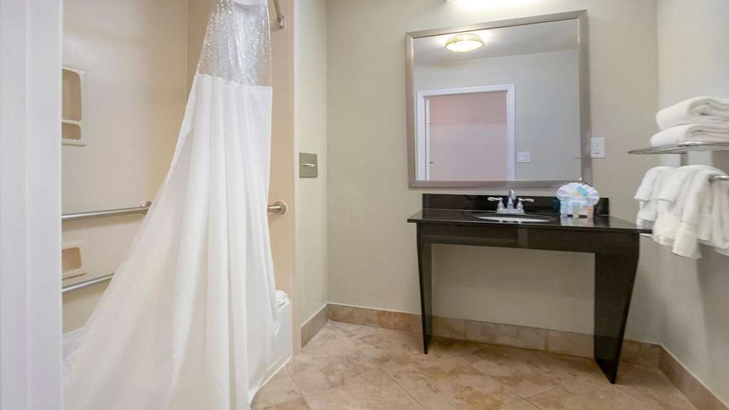 Galleria Palms Hotel - photo 37
