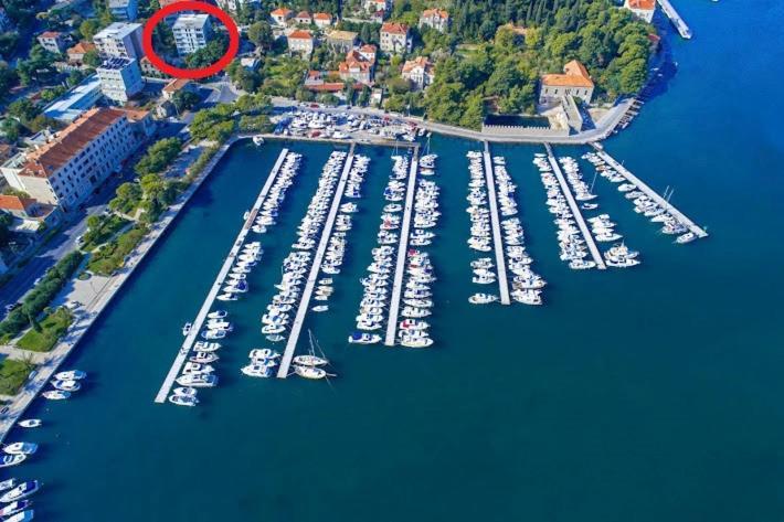 Batala1 City marina apartment with secured private parking — 4-Star Luxury Hotel in Dubrovnik, Croatia