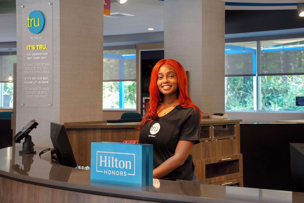 Tru by Hilton Wake Forest Raleigh North - photo 9