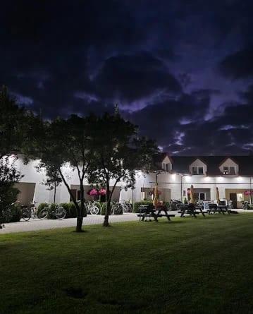 Baltichouse Podczele 8 os domki blisko morza sauna jacuzzi grill ognisko plac zabaw in Kolobrzeg, Poland