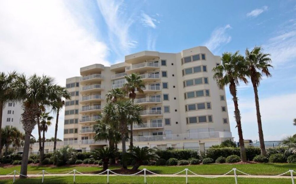 Waterview Towers Yacht Club by Holiday Isle - photo 71