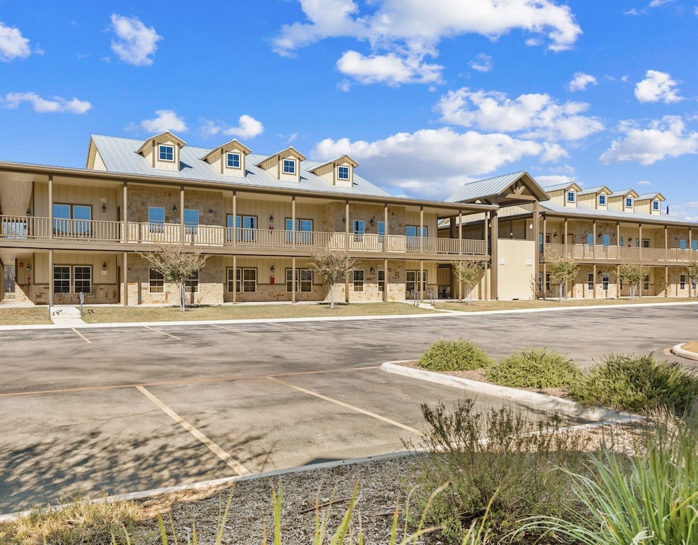 Old Mills Resort OM A3 2 Bedroom Condo by Redawning New Braunfels - photo 28