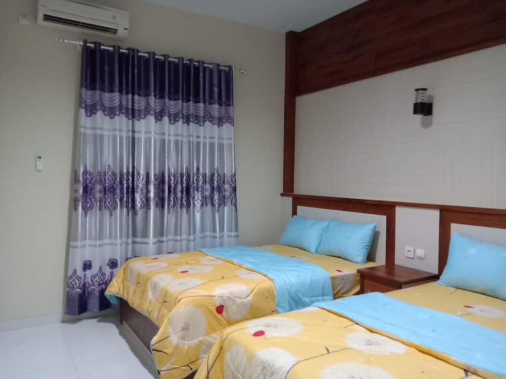 Hotel Abad Baru 1 — Sidareja — photo 3