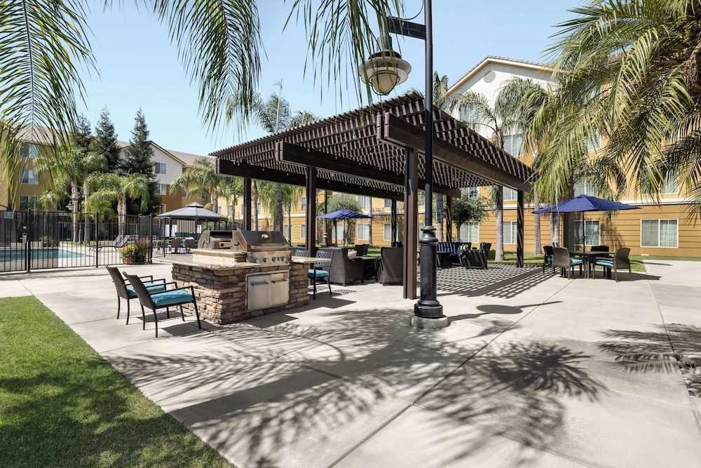 Homewood Suites by Hilton Bakersfield - photo 40